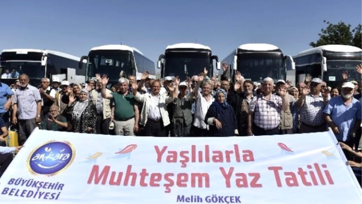 Büyükşehir, Tatil Kamplarında Yaşlıları Ağırlıyor