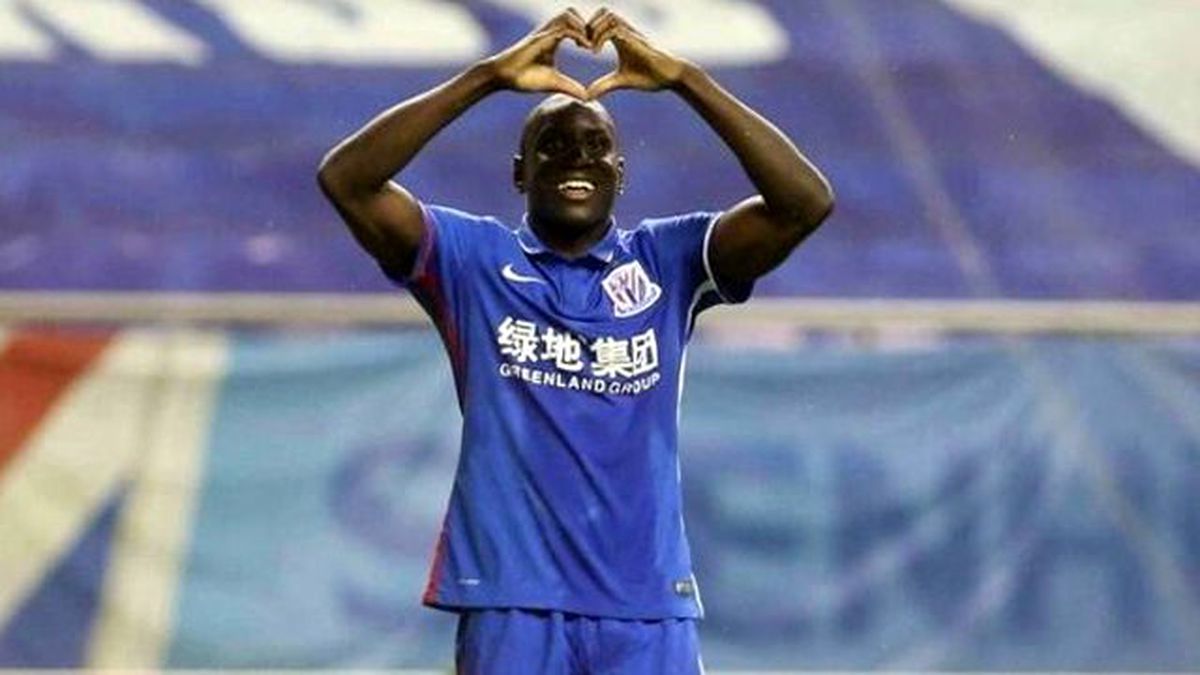 Demba Ba, Hangzhou Greentown Maçında 3 Gol 1 Asistle Oynadı