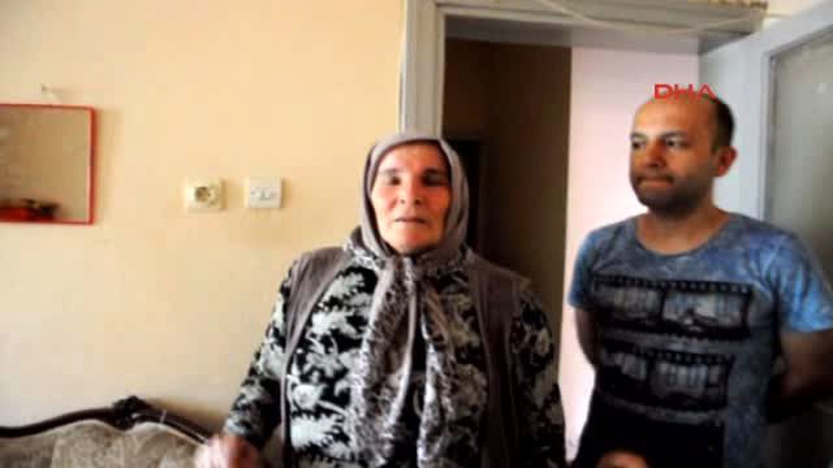 Gaziantep Balkonda Cüzdan Buldu, Polise Teslim Etti