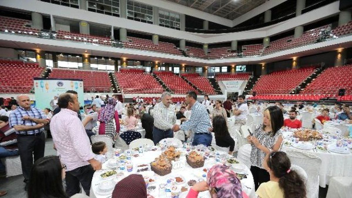Huzur ve Mutluluğumuz Paylaştıkça Artıyor"