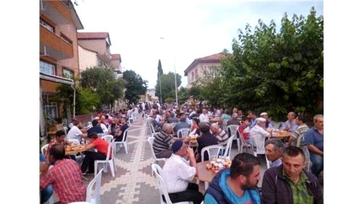 İstasyon Avcılar Kulübü Üyeleri İftar Yemeğinde Buluştu
