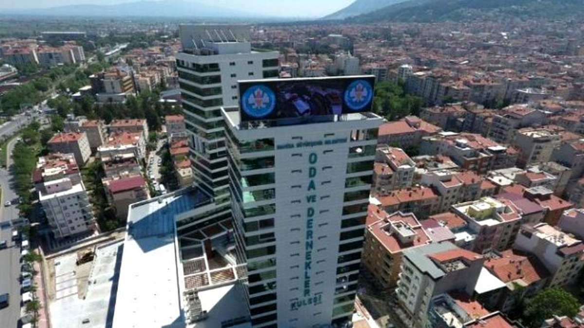 Maski\'nin Yeraltı Otoparkı Hizmete Girdi