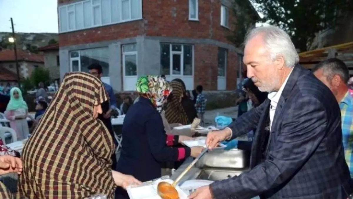 Perli, Yenibosna ve Çalca\'da İftar Coşkusu