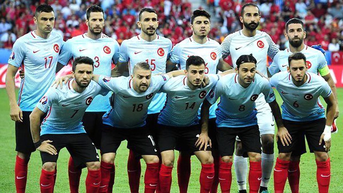 Türkiye maçı özeti, Türkiye Çek Cumhuriyeti maç özeti