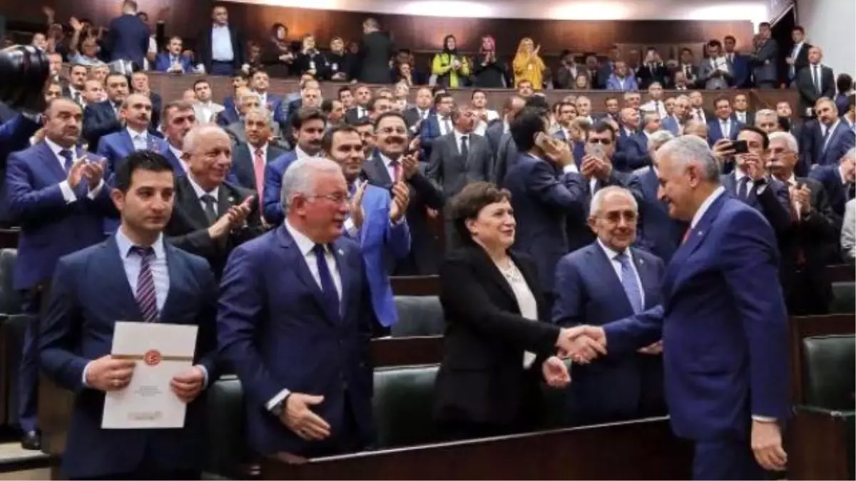 Başbakan Yıldırım: Önümüzde Bayram Var Siz Siz Olun Kurallara Uyun Yolların Kralı Olmaz, Kuralı...