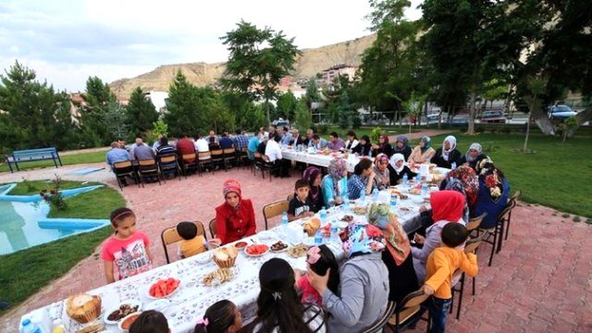 Başkan Eser İftarda Şehit Aileleri ve Gazileri Ağırladı