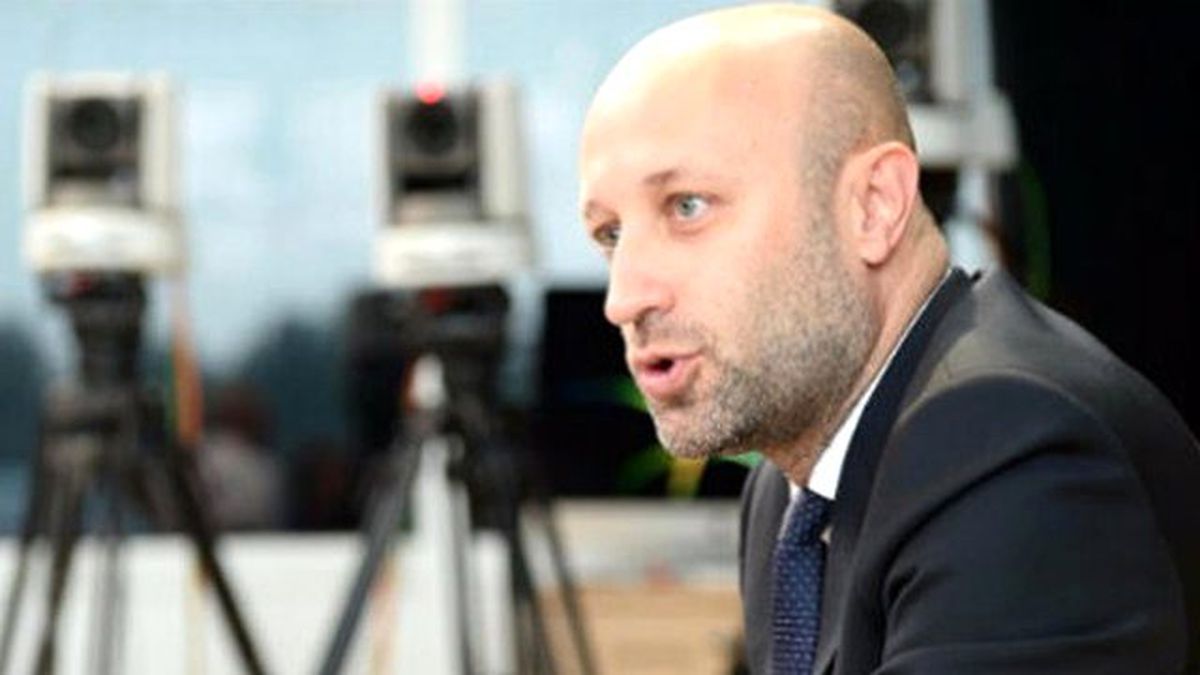 Galatasaray Futbol Direktörü Cenk Ergün, Kulüpten Ayrılma Kararı Aldı