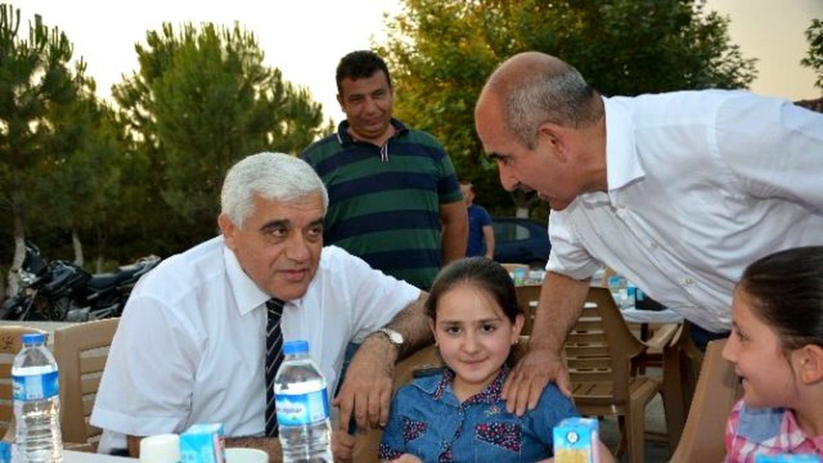 Kilis Belediyesi\'nden Kardeşlik İftar Yemeği
