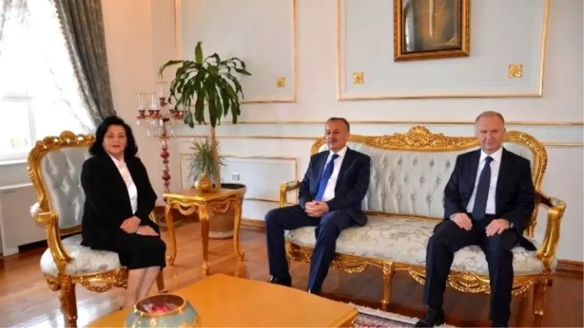 Kırklareli ve Edirne Valilerinden, Tekirdağ Valisi Ceylan\'a Ziyaret