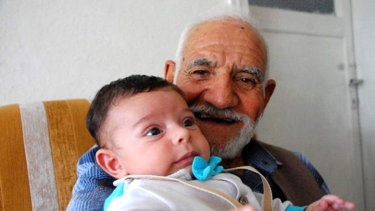 Suriyelilere Hem Kapısını Hem de Gönlünü Açtı