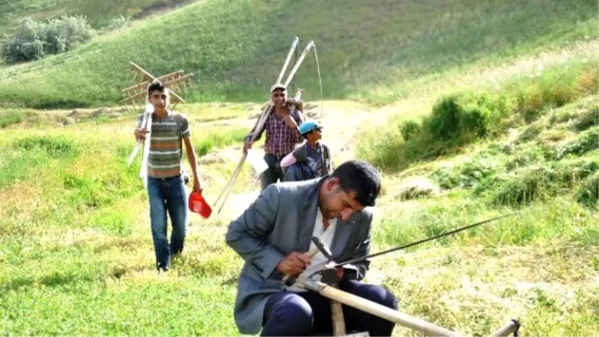 Tırpancıların Zorlu Oruç Mesaisi