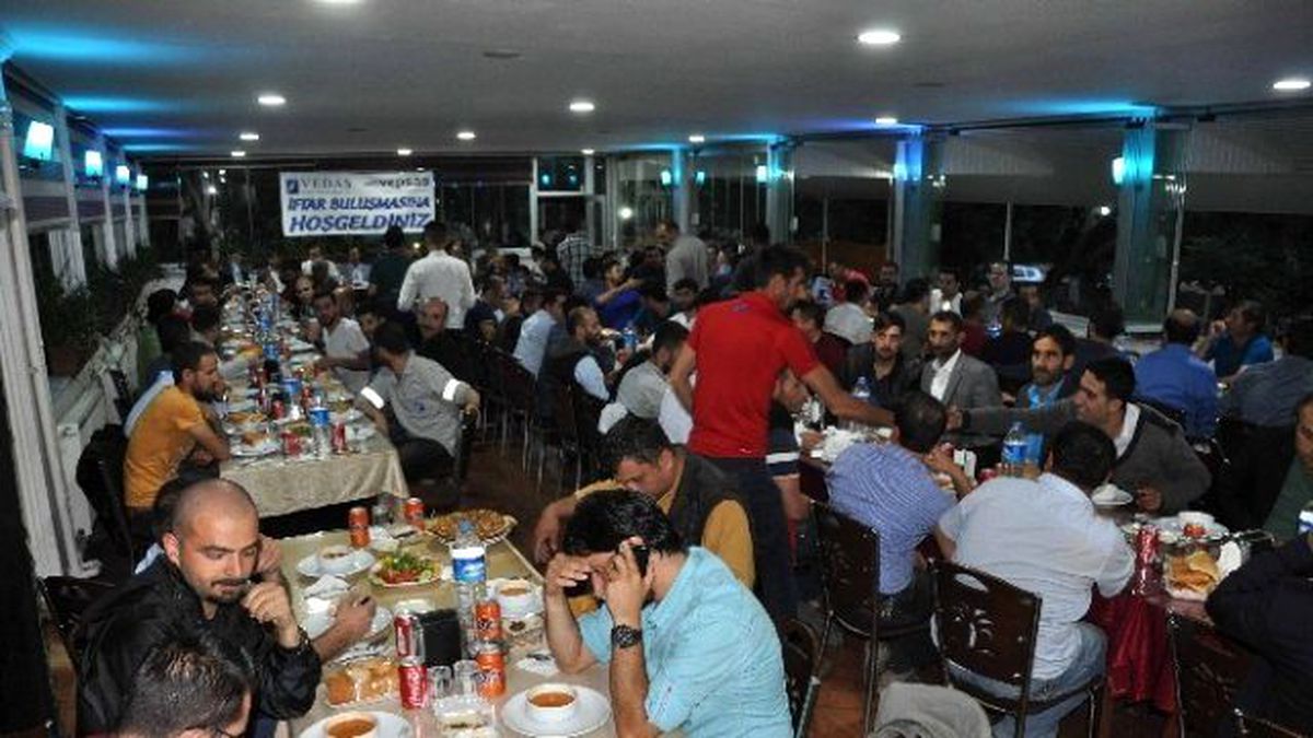 Vedaş ve Vepsaş Personelleri İftarda Buluştu