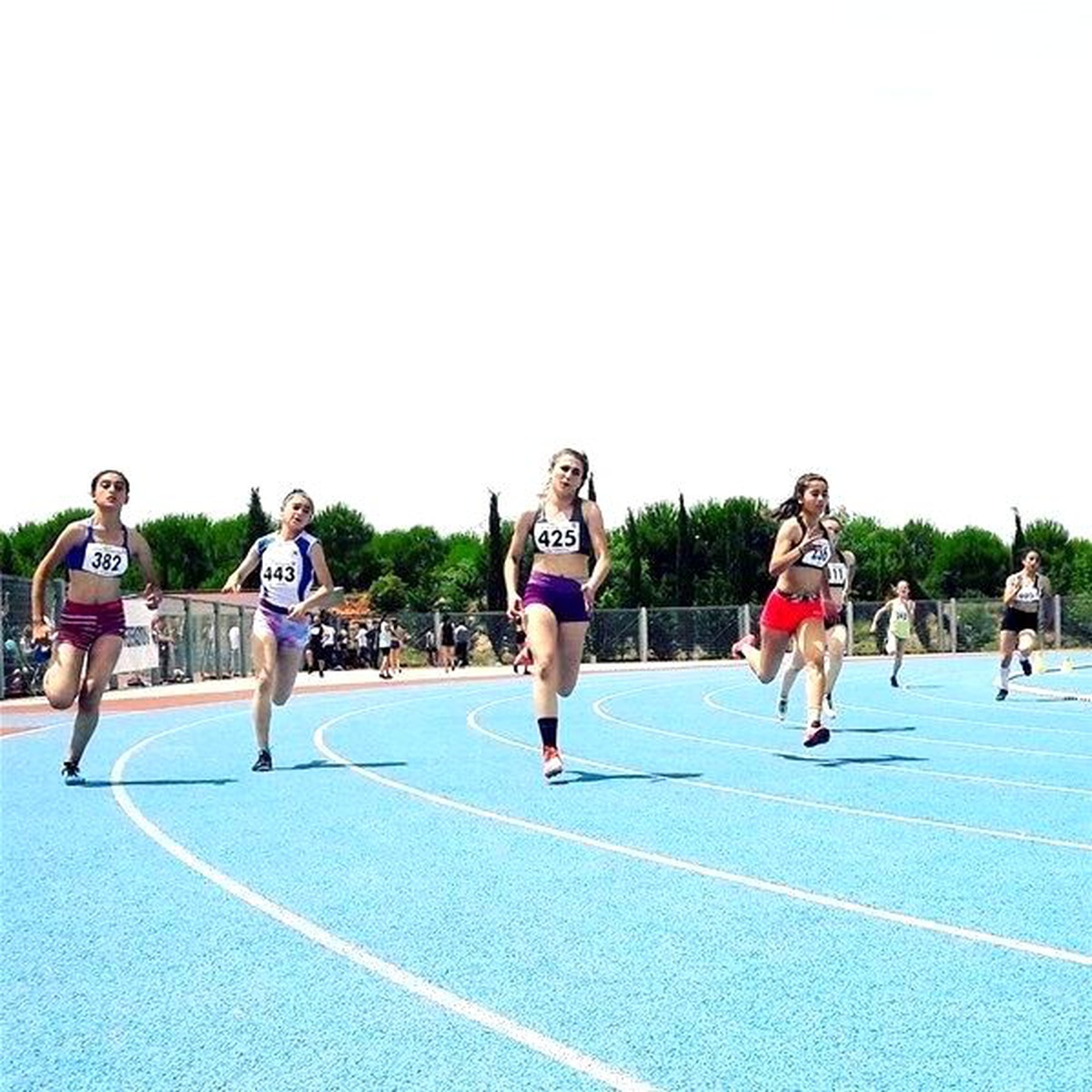 Yıldızlar Türkiye Atletizm Şampiyonasının Birincileri Tekirdağ\'dan