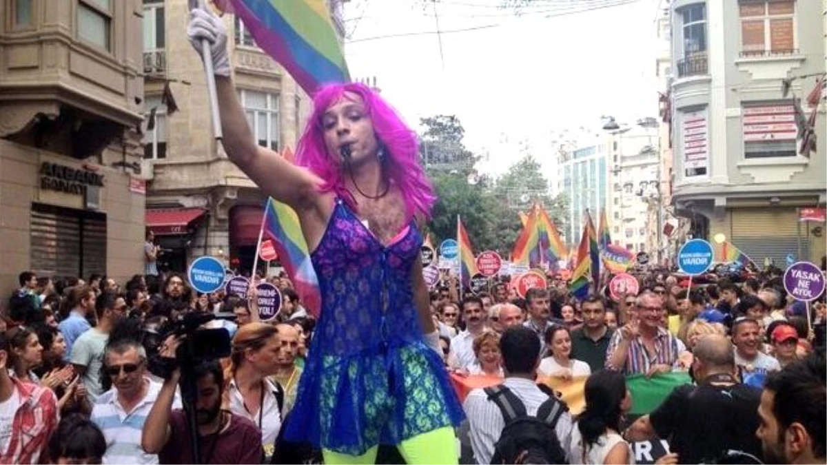 İstanbul\'da Yakalanan 3 IŞİD\'linin Hedefinde LGBT Yürüyüşü Varmış