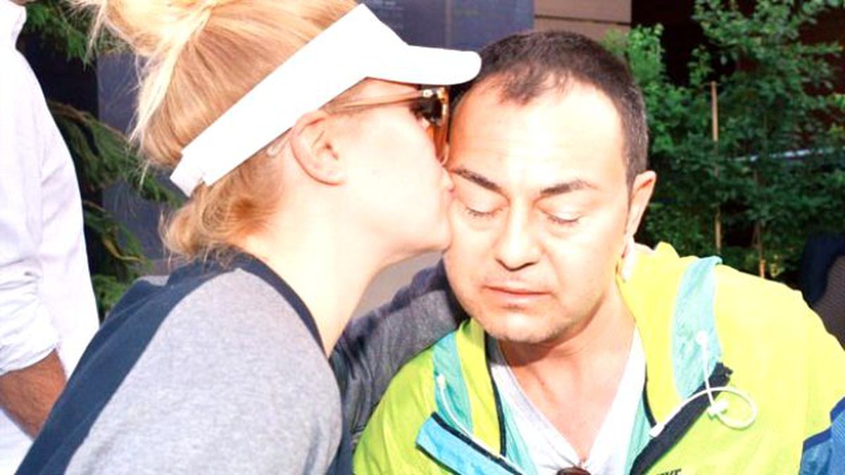 Asena Atalay, Serdar Ortaç'ı Yalanladı