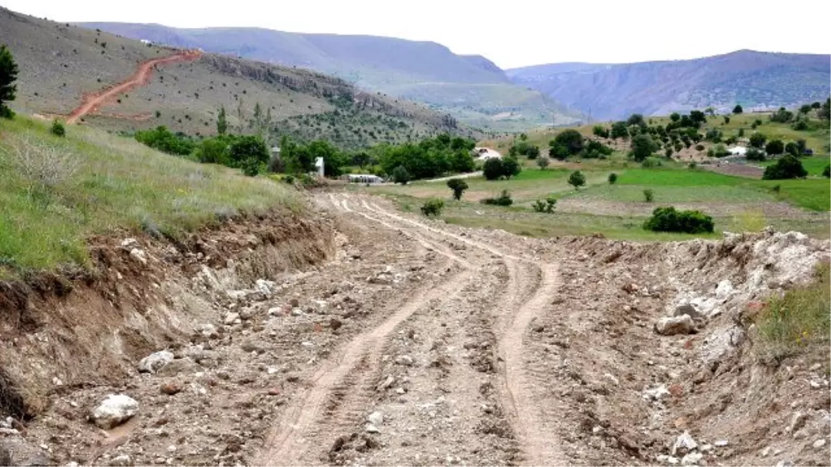 Büyükşehir 4 mahallede 13 km\'lik çalışma yaptı