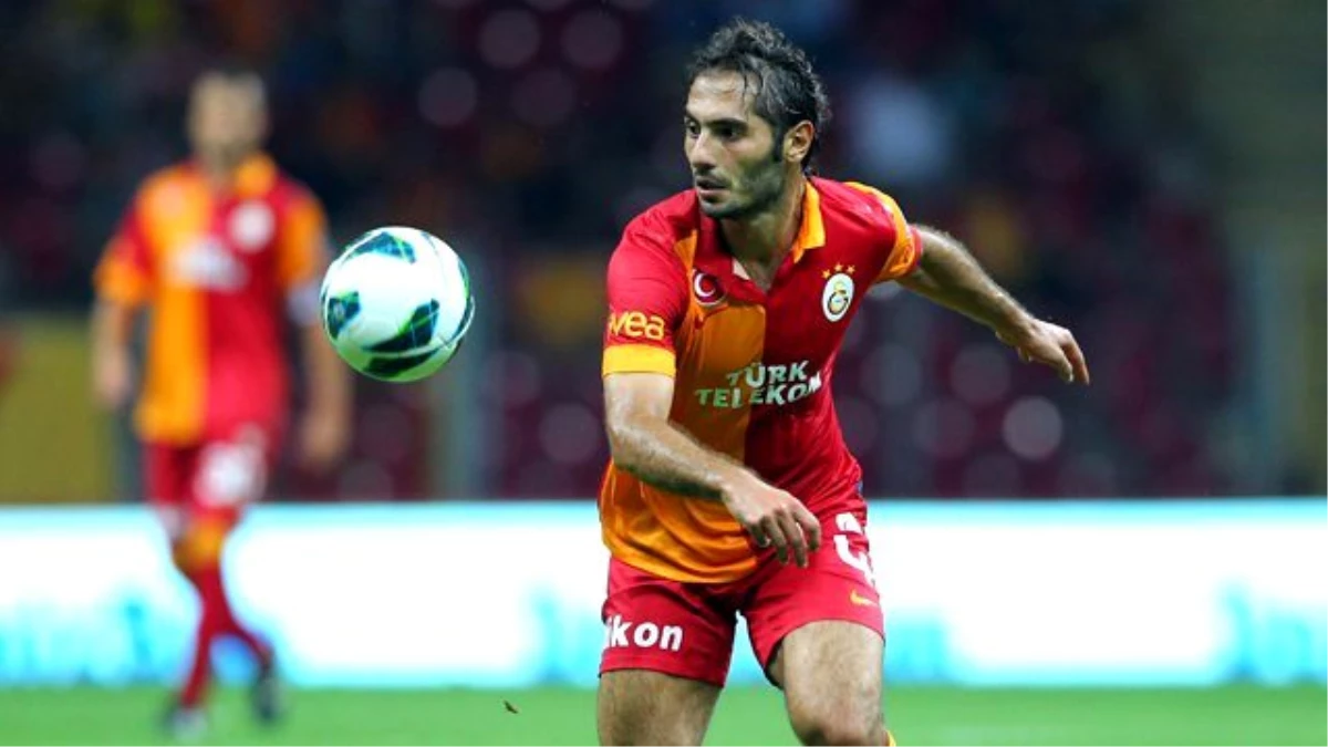 Galatasaray, Hamit Altıntop\'la Yeni Sözleşme İmzaladı