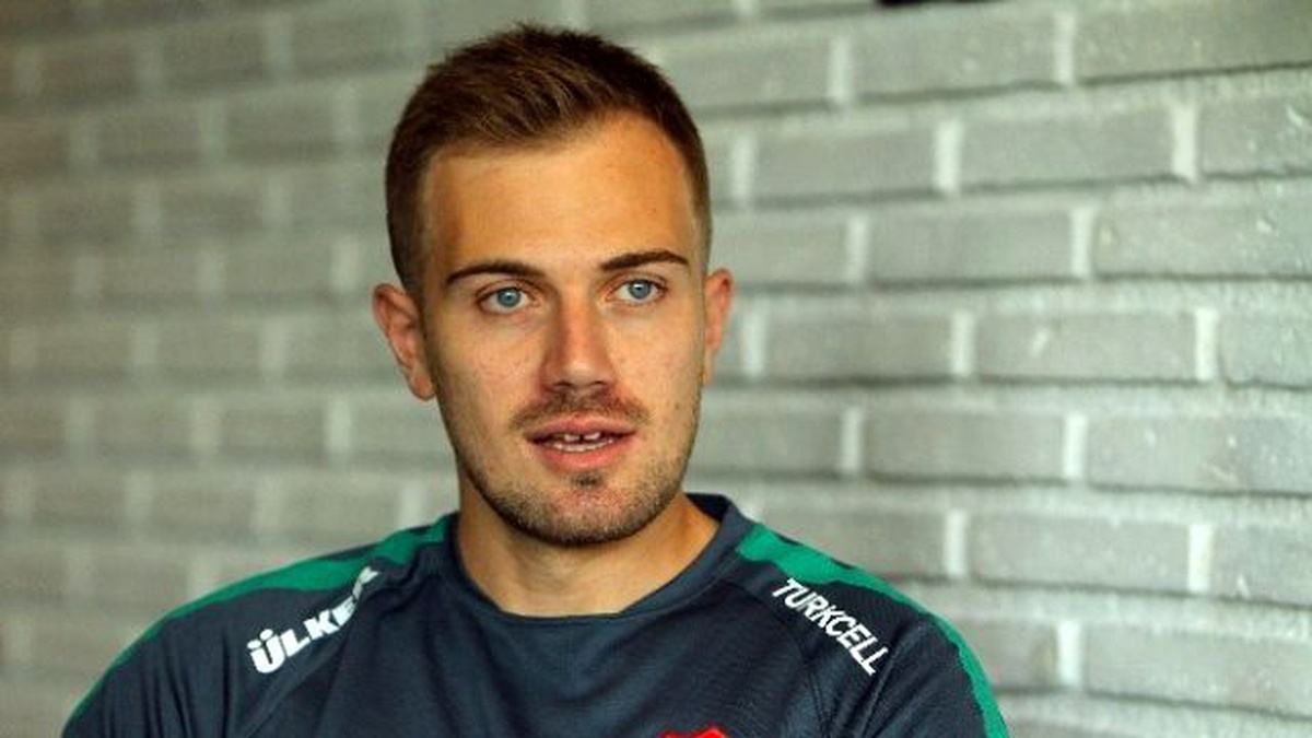Gaziantepspor\'da Kale İçin Mert Günok İsmi Ön Planda