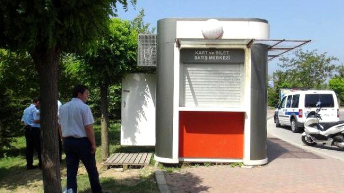 Kampüsteki Kart Dolum Merkezi Soyuldu