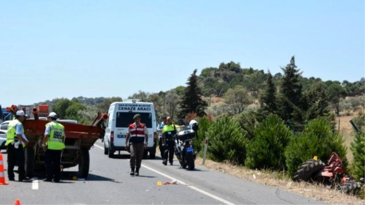 Kamyon Çarpan Traktör Parçalara Ayrıldı: 1 Ölü, 2 Ağır Yaralı