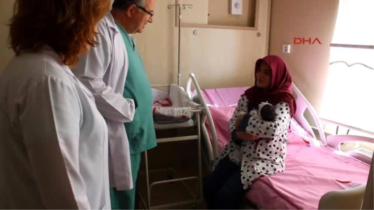 Konya 31 Yılda 42 Bin Kişilik Konya Stadı\'ndan Fazla Çocuk Doğurttu