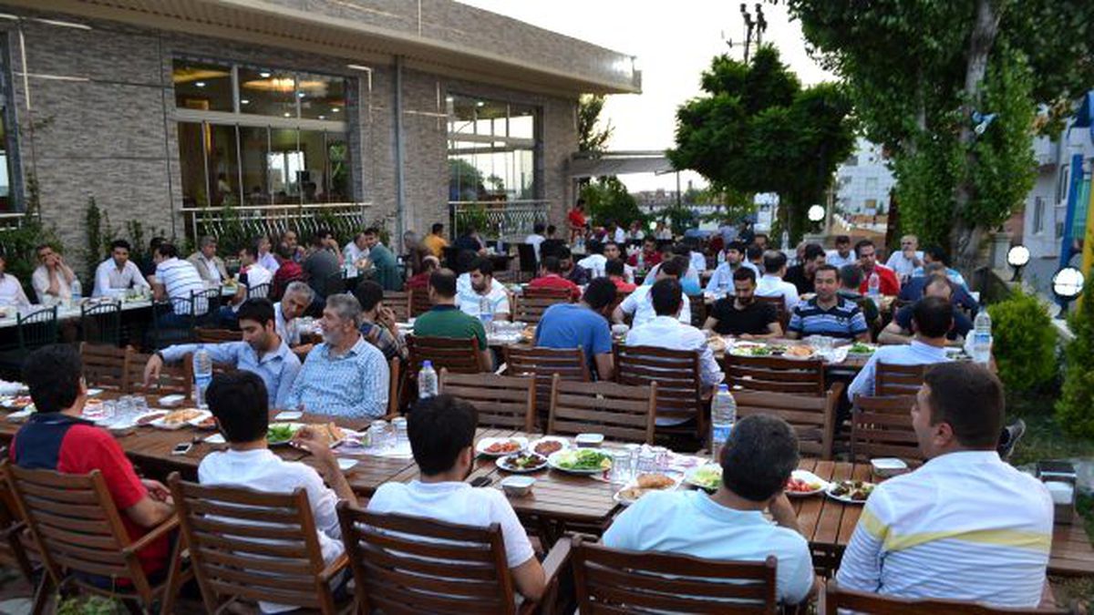 Kuyumcu Esnafı İftar\'da Buluştu