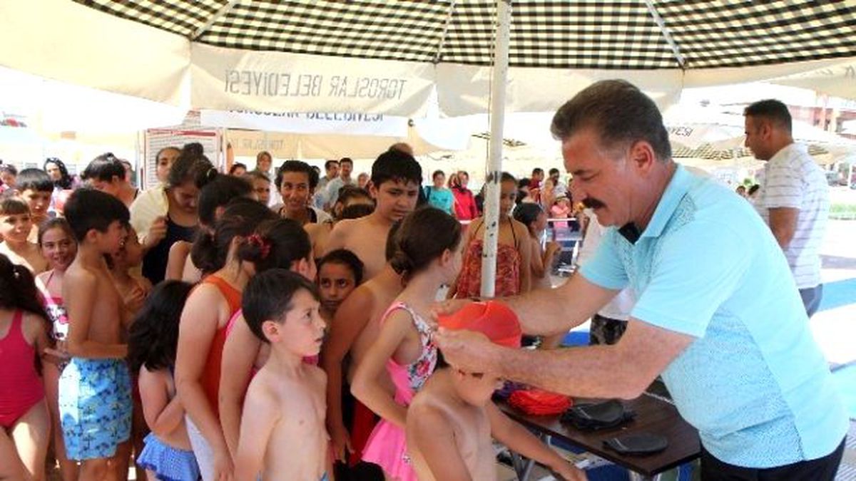Toroslar Belediyesi\'nin Yüzme Kursları Başladı