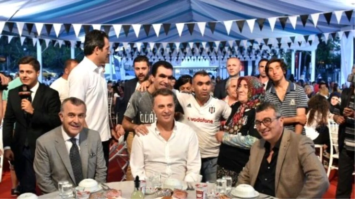 Beşiktaş, Semtte İftar Yemeği Düzenledi