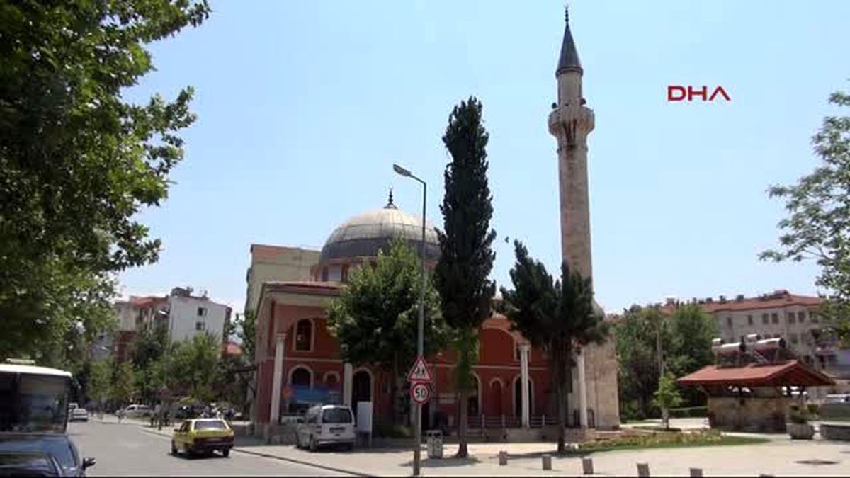 Denizli\'de İftar Topu İki Dakika Önce Patladı