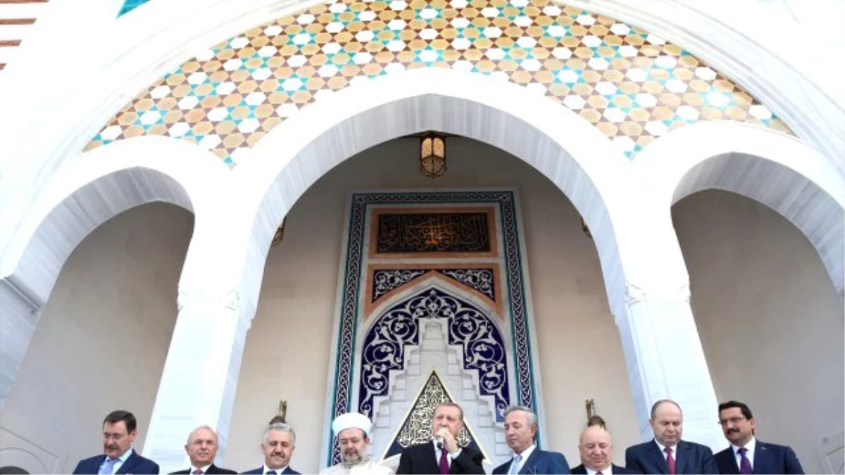 Erdoğan Yeni Açılan Camiye Yıldırım Bayezid İsmini Verdi