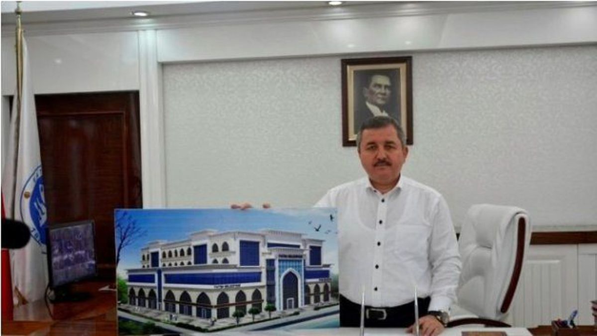 Fatsa\'ya Selçuklu Mimarisinde Belediye Hizmet Binası