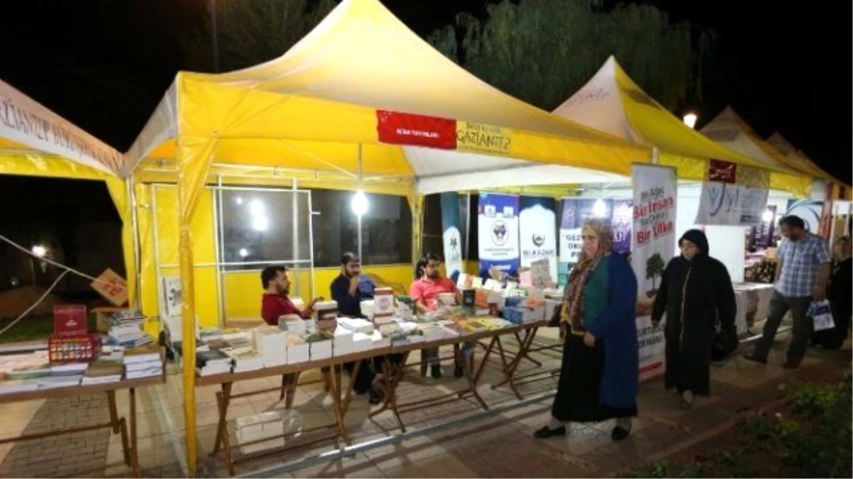 Gaziantep\'te Gönüllü Kuruluşlarla Yazar Buluşmaları Başladı