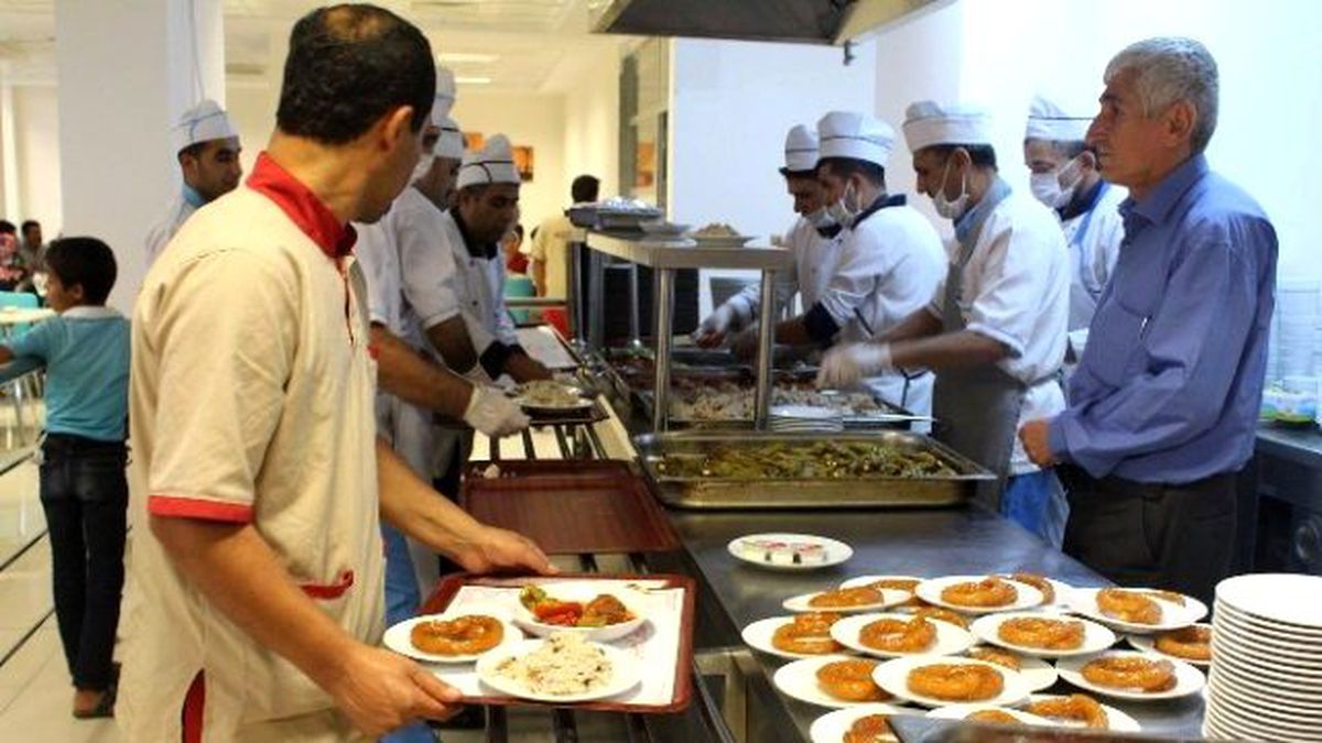 Hastane Çalışanları İftar Yemeği Buluştu