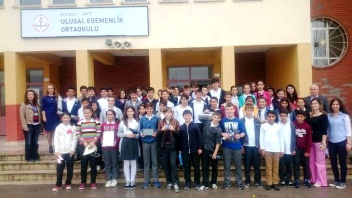 Öğrenciler, 800 Kilo Elektronik Atık Topladı