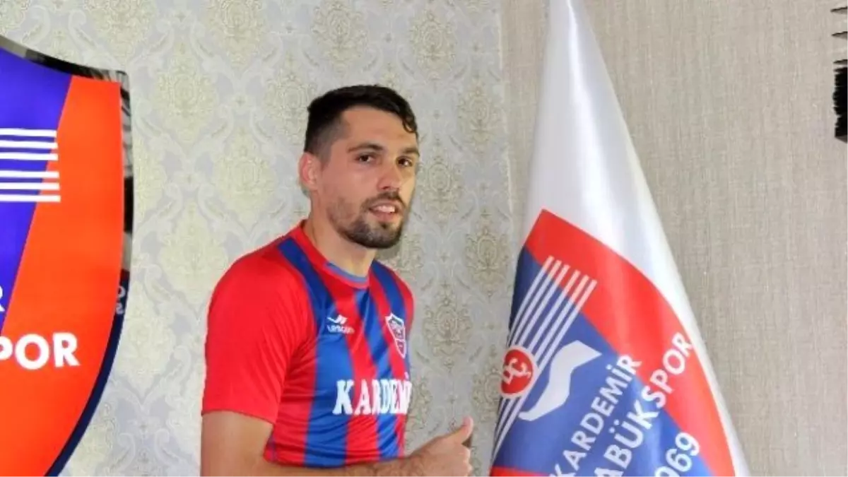 Rumen Oyuncu Gaman Karabükspor\'a 3 Yıllık İmza Attı