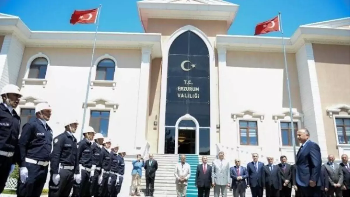 Vali Azizoğlu, Halk Günü Toplantısı Yapacak