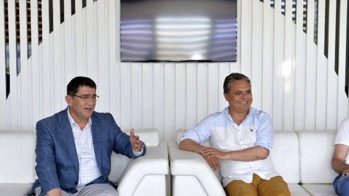 Aesob Başkanı Dere, Başkan Uysal\'ı Ziyaret Etti