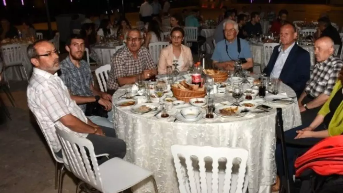 Başkan Keleş Basın Mensupları ile Oruç Açtı