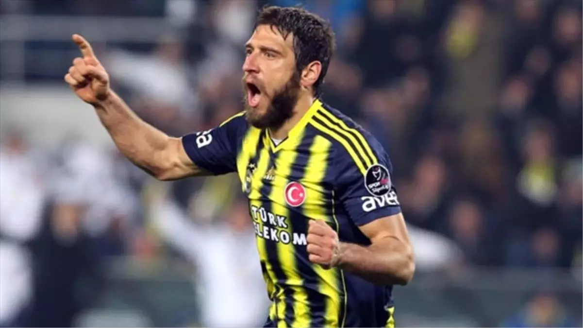 Fenerbahçe\'ye Egemen Sürprizi!