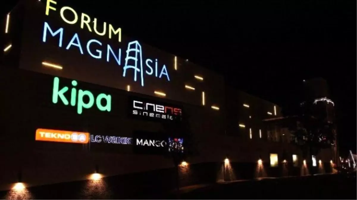 Forum Magnesia Harcadıkça Kazandırıyor