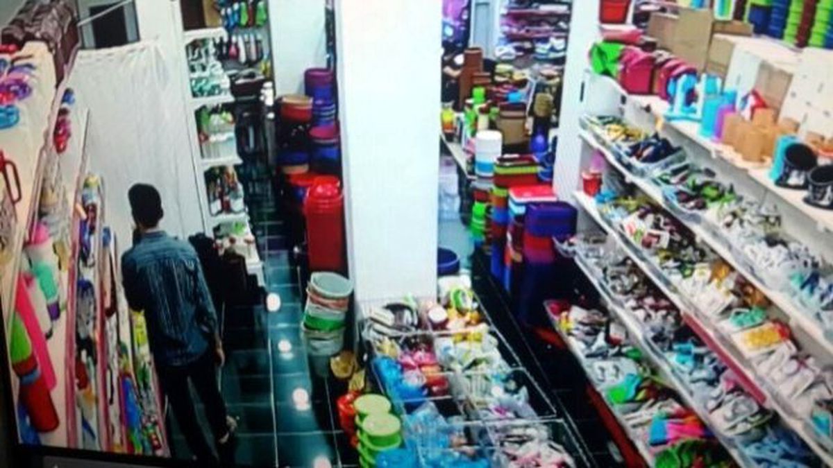 İş Yerinden Telefon Çalındı