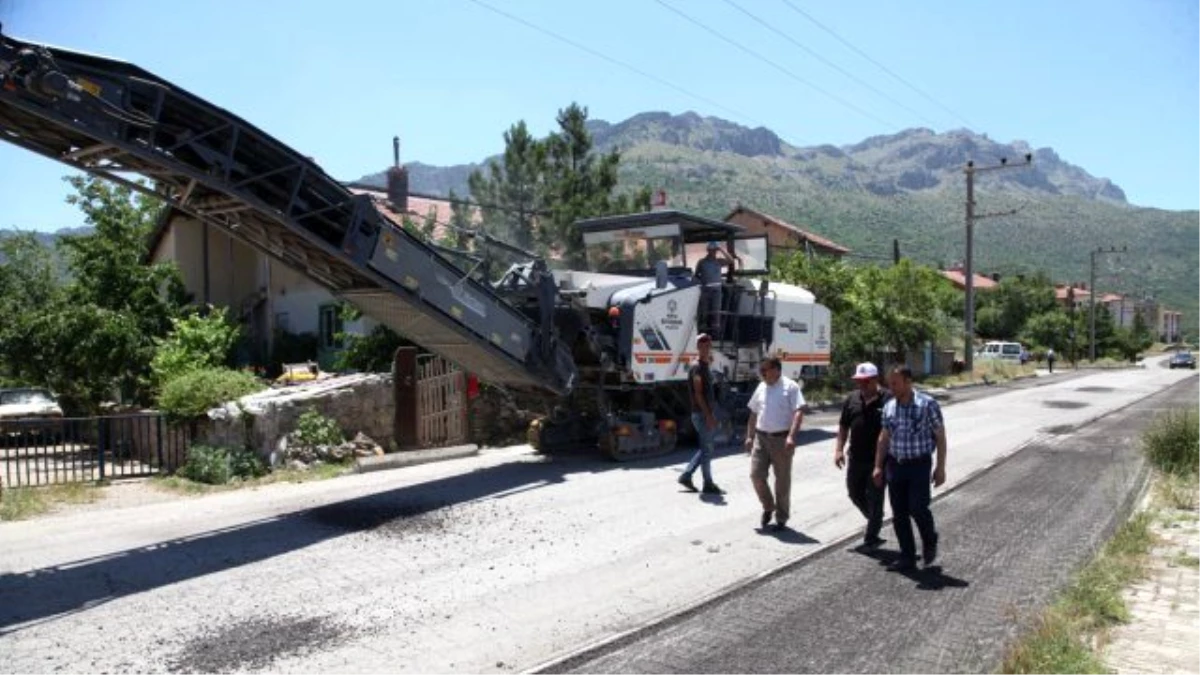 Pınarbaşı Mahallesi Asfalt Çalışmaları Başladı