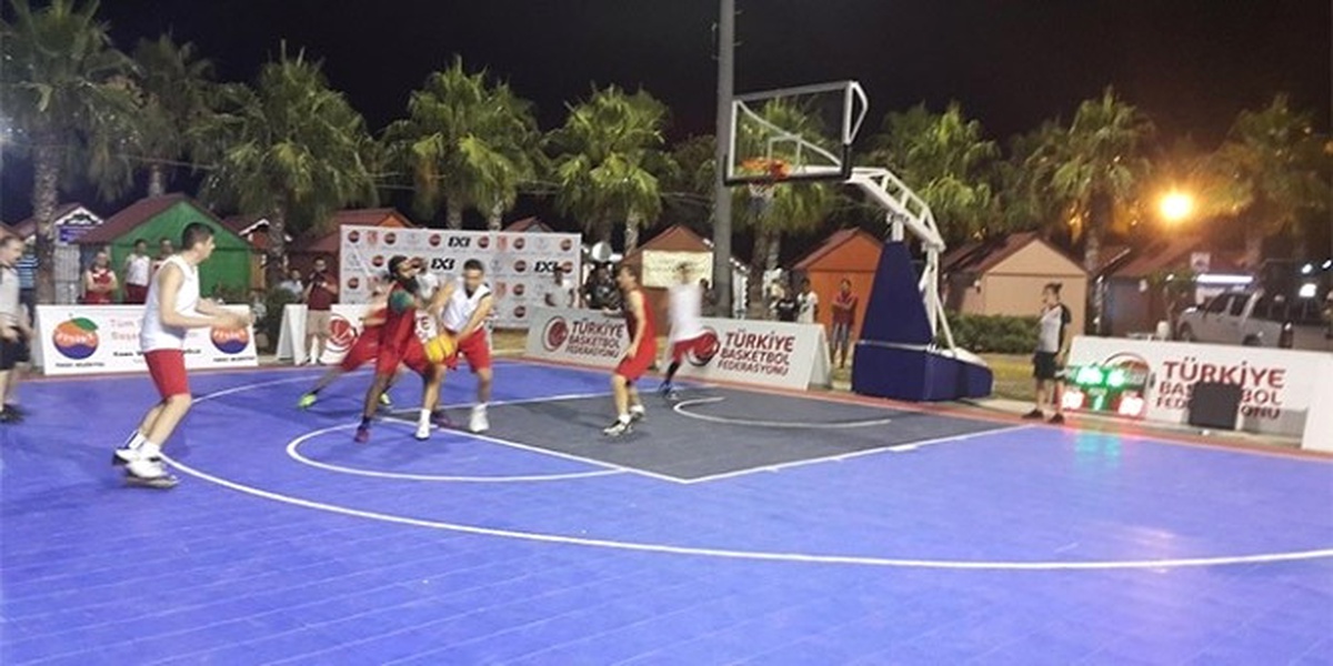 3x3 Basketbol Turnuvası Kuşadası\'nda Başlıyor