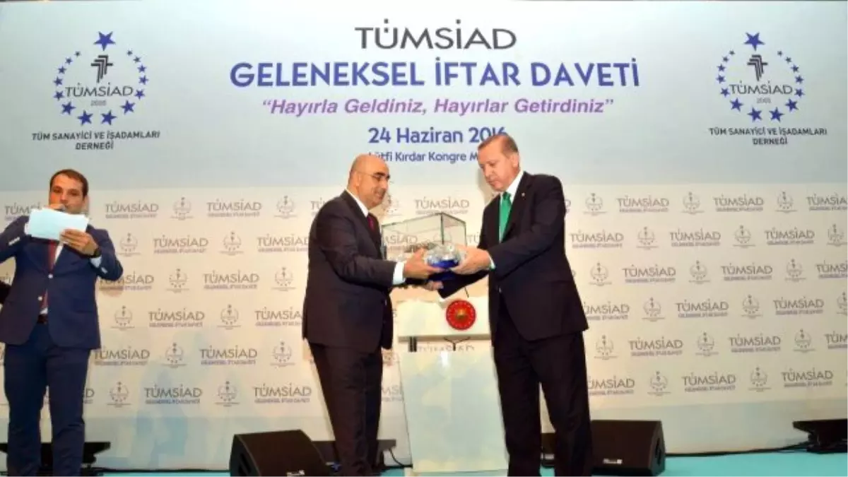 Cumhurbaşkanı Recep Tayyip Erdoğan Tümsiad\'ın İftarına Katıldı