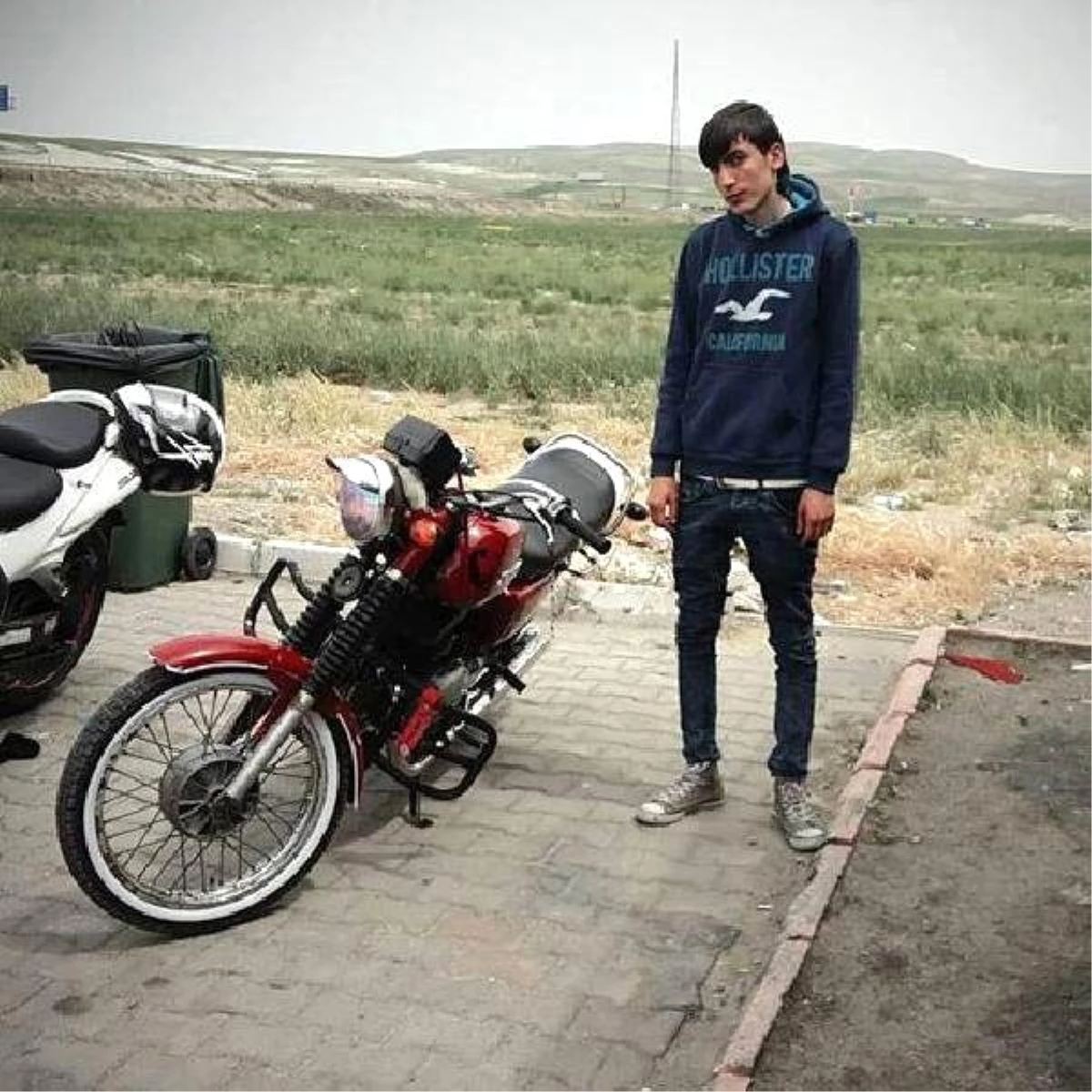 Kasksız Motosikletli Genç Kazada Öldü