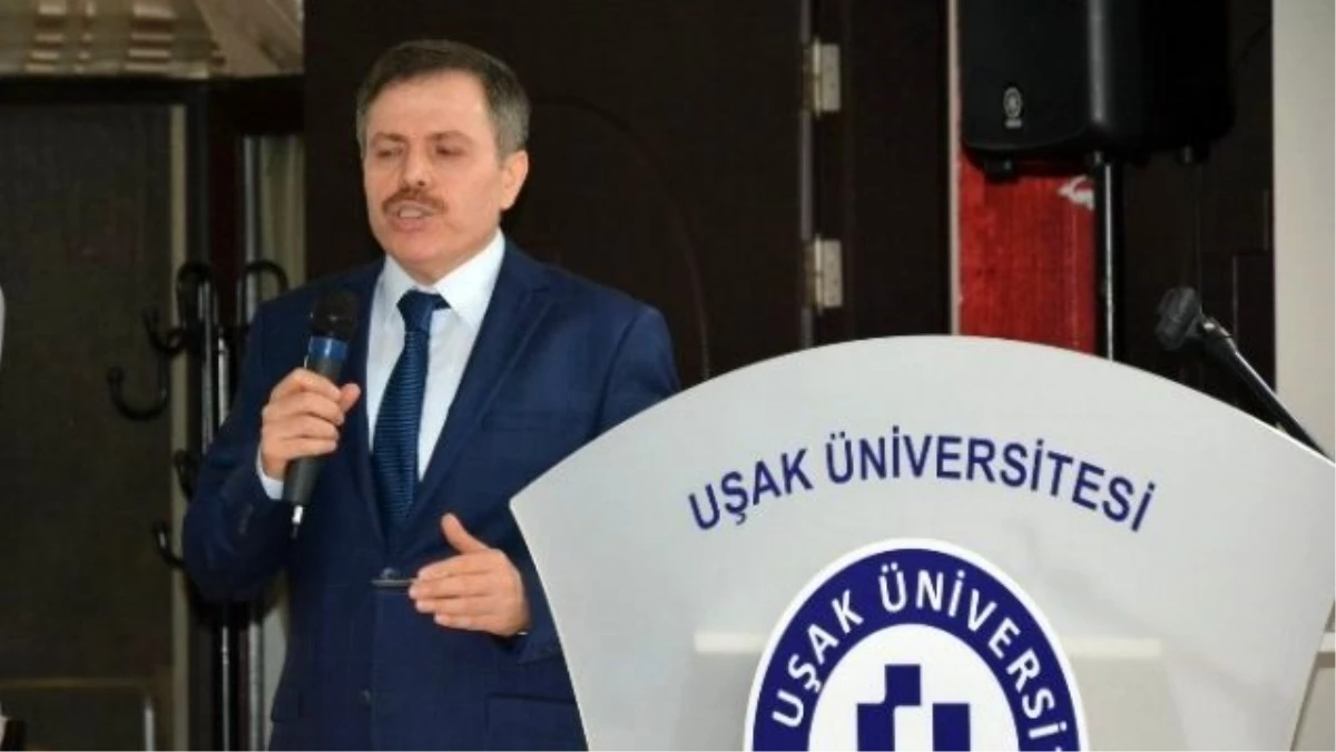 Uşak Üniversitesi\'nin 10 Yıllık Başarı Hikayesi Bu Kitapta