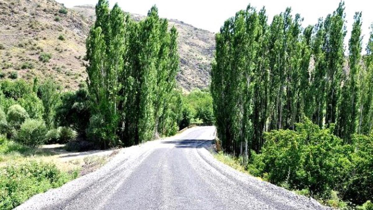 14 Mahallede Yol Çalışması Yapılıyor