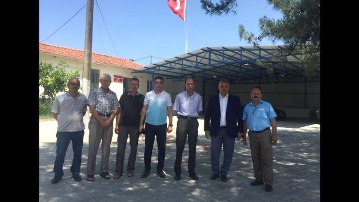 Akhisar Mahallelerine Kilit Parke Taşı Döşendi
