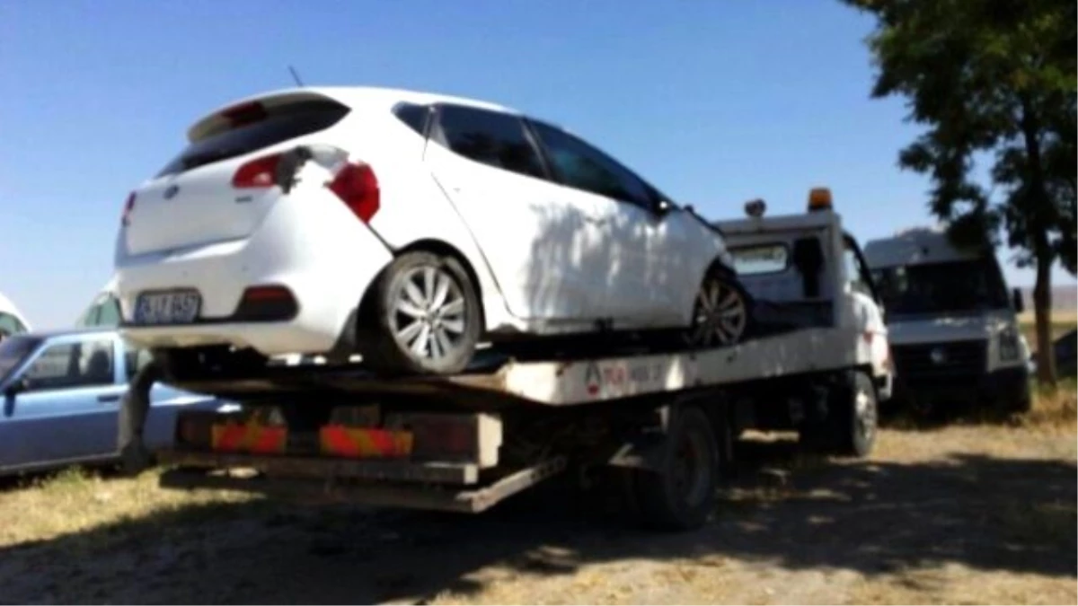 Kulu\'da Trafik Kazası: Üç Yaralı