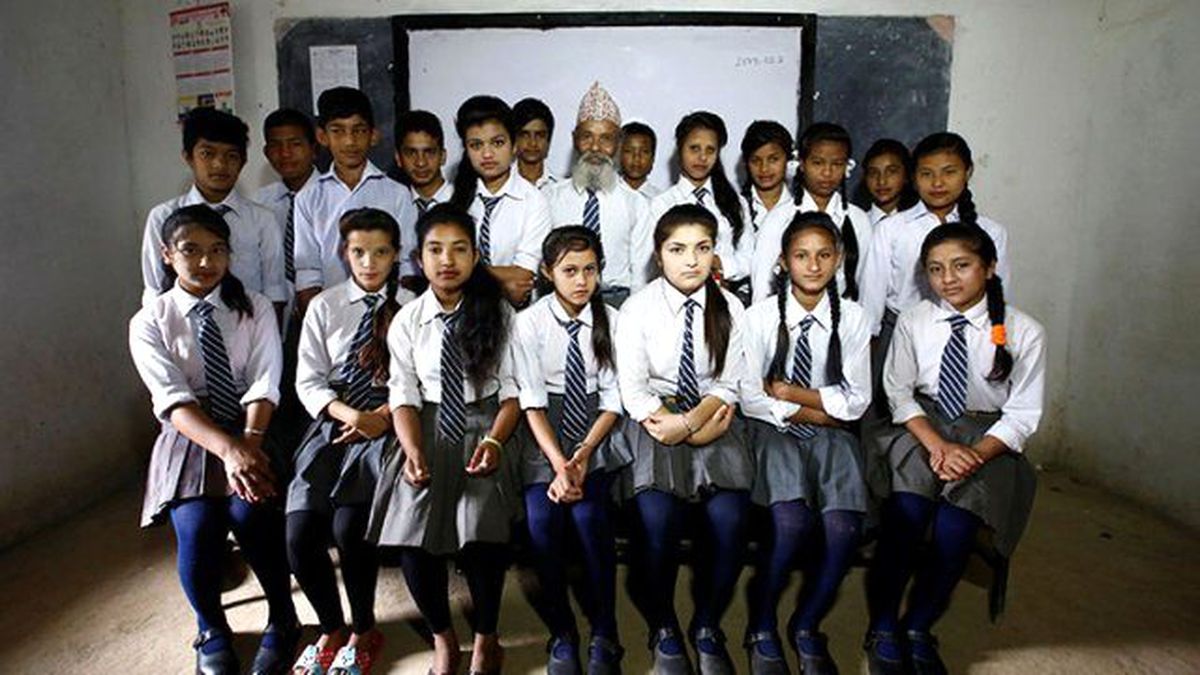 Sekiz Torunlu Dede Okula Geri Döndü